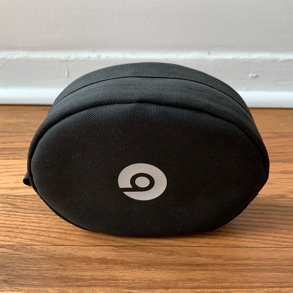 Beats By Dre Soft Case - Picture 1 of 3